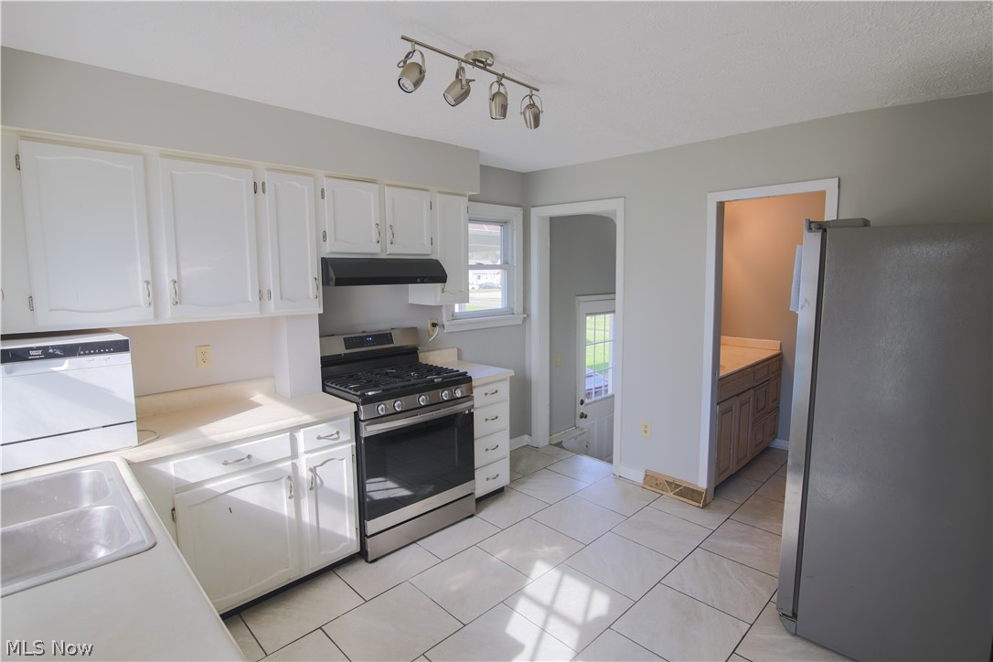 Neidharts Add Newton Falls - Residential