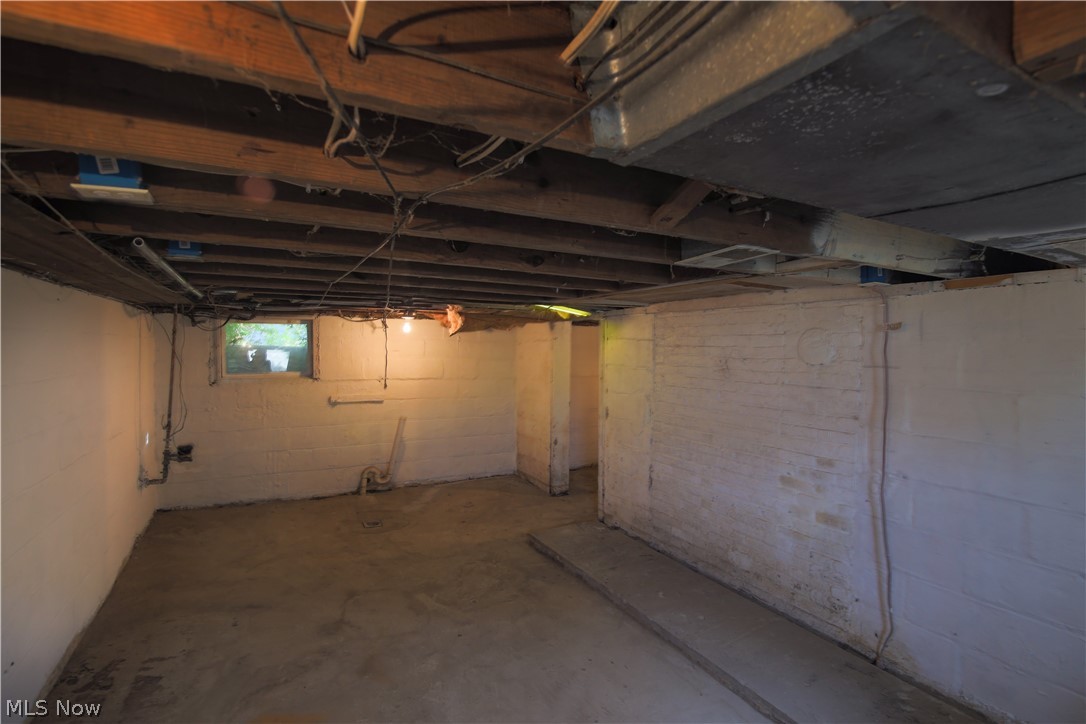 Neidharts Add Newton Falls - Residential