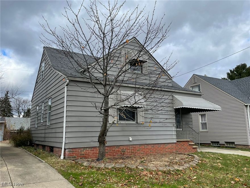 Centrally located and yet on a quite street off Turney road, this 3 bedrooms, 1 bath cape cod is waiting for you.
This house just pass the city of Garfield Heights point of sale inspection and is ready for its new owners to add their personal touch.
2 bedrooms and one full bath on the main floor.
1 bedroom with and additional space on the 2nd floor.
The basement has a finished side and mechanical side. 
Furnace and Hot water tank replaced during 2021.