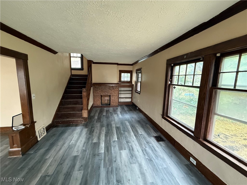 Colonial Heights - Residential Income