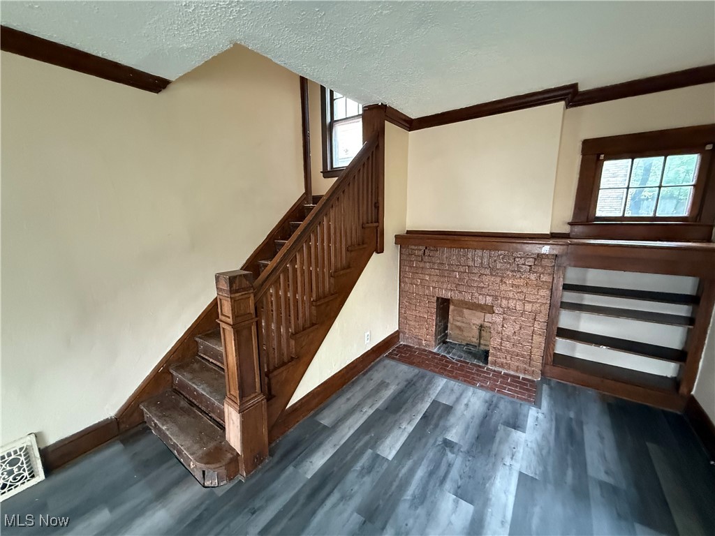 Colonial Heights - Residential Income