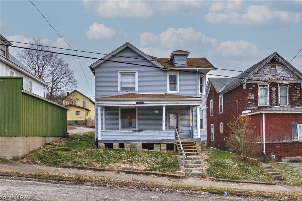 Photo of 838 Avondale Street, East Liverpool, OH 43920 (MLS # 5212405)