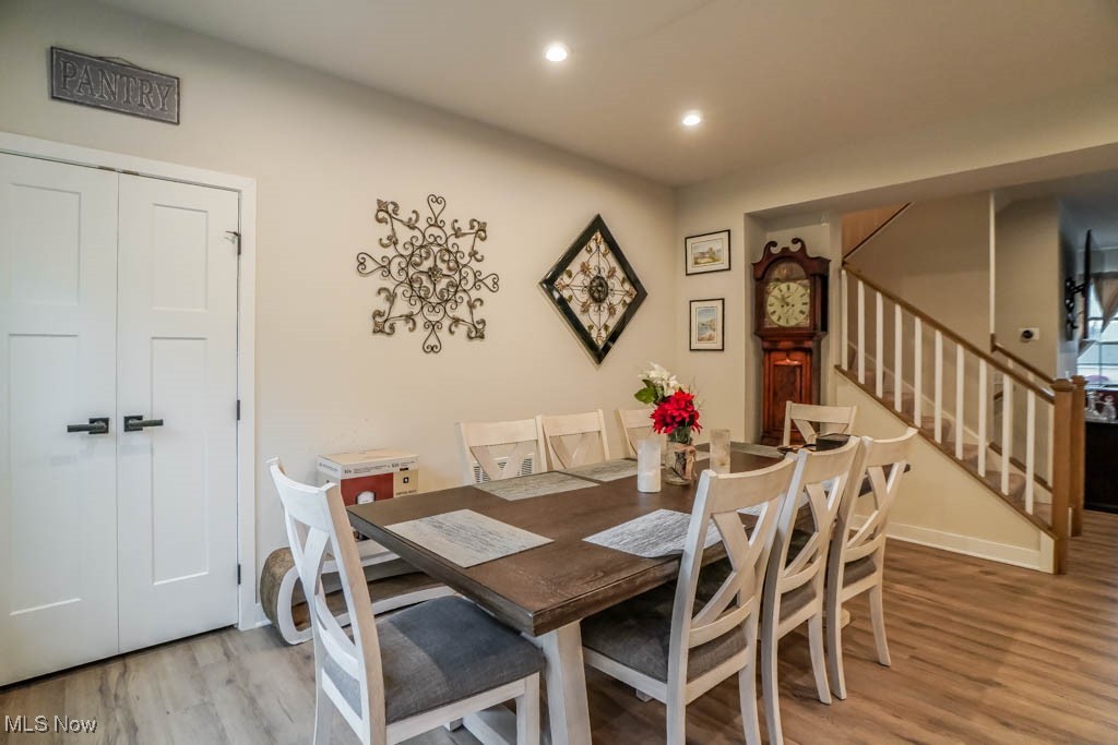 Towns At Steels Corners - Residential