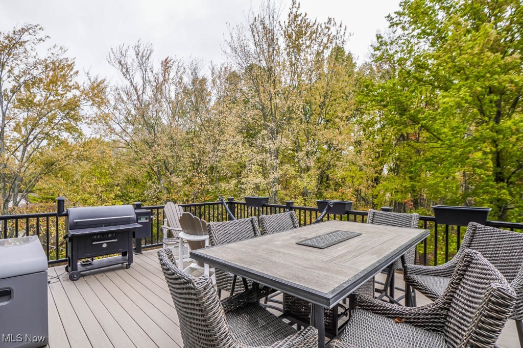 Towns At Steels Corners - Residential