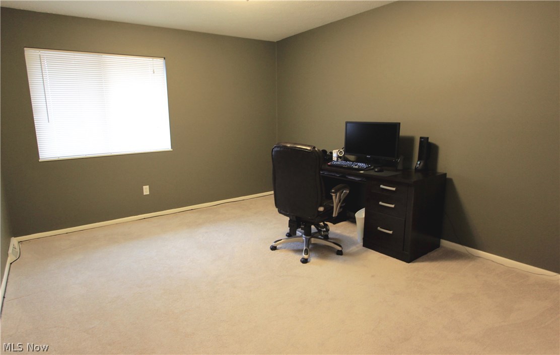 Woodhawk Club Condo - Residential