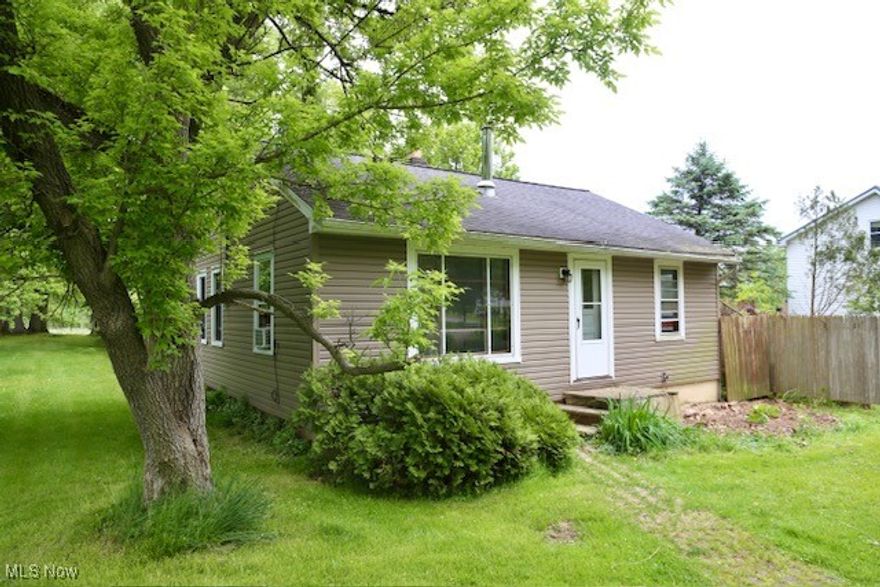 Imagine a darling 2-bedroom cottage right on the tranquil lakefront, a paradise for nature lovers. Picture waking up to the possibility of spotting playful **otters**, busy **beavers**, and elegant **trumpeter swans** right from your window. Inside, find cozy charm with constant lake views. Outside, a deck or patio beckons you to immerse yourself in the peaceful setting. Envision quiet mornings observing wildlife and serene evenings under starry skies. This lakefront cottage offers an idyllic escape for anyone who cherishes the beauty and tranquility of nature and its fascinating creatures. Just needs your vision to makeit home !