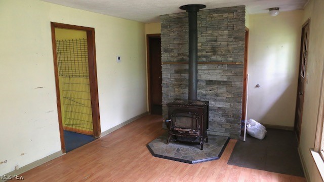 12532 Lake Drive, Burton, Ohio image 4