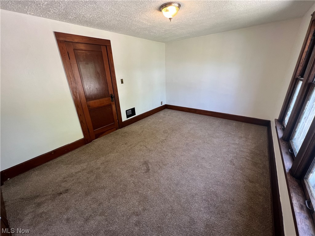 Deardorff & Slingluffs Sub - Residential Lease