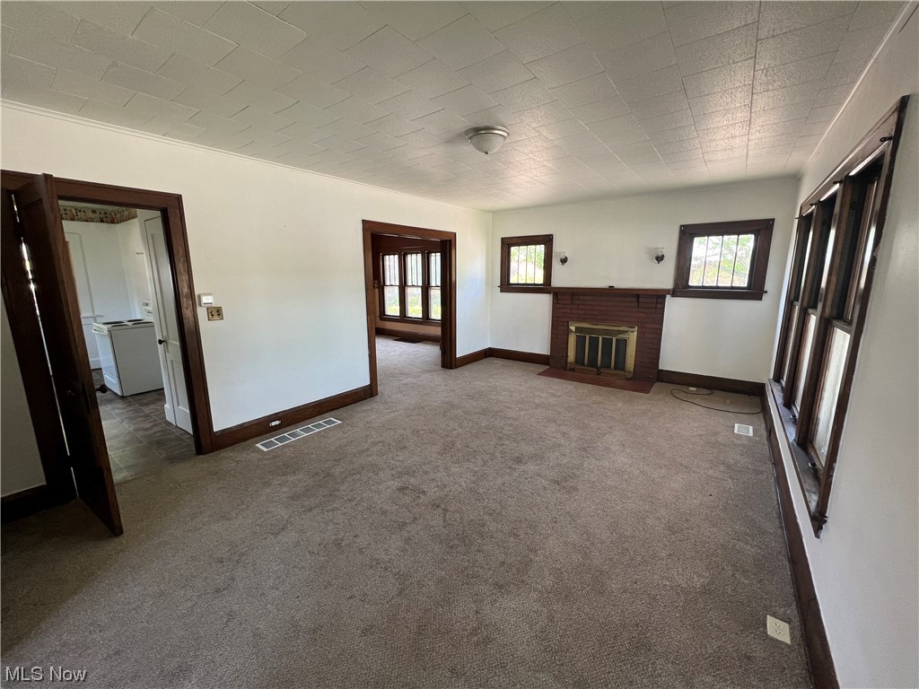 Deardorff & Slingluffs Sub - Residential Lease