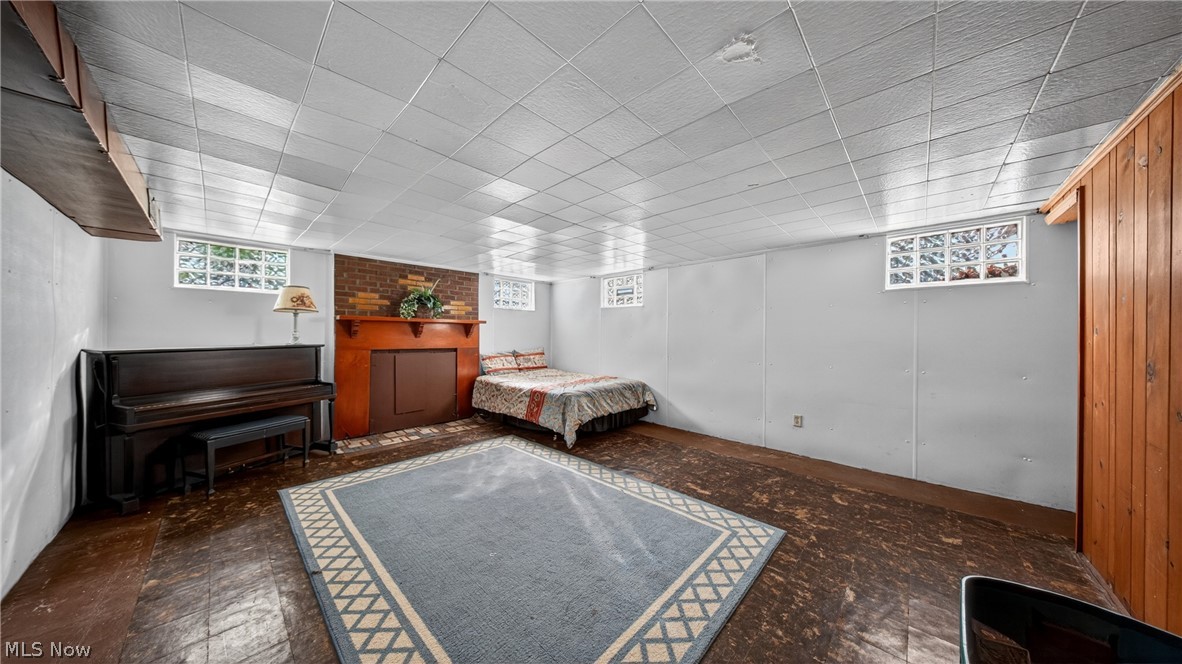 Northwest Quarter Sec 11 - Residential