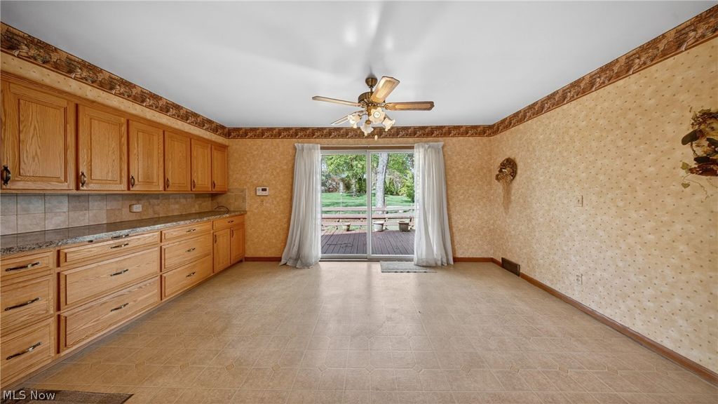 Photo of 2114 E Turkeyfoot Lake Road, Green, OH 44312 (MLS # 5204243)