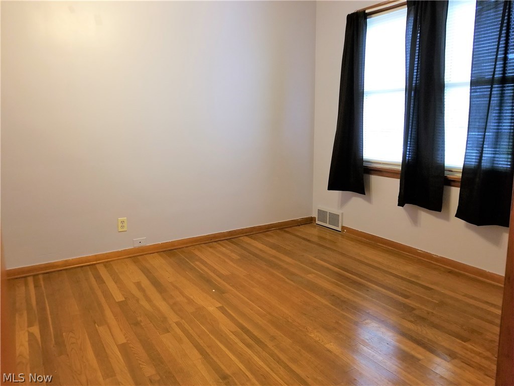 Ridgewood 02 - Residential