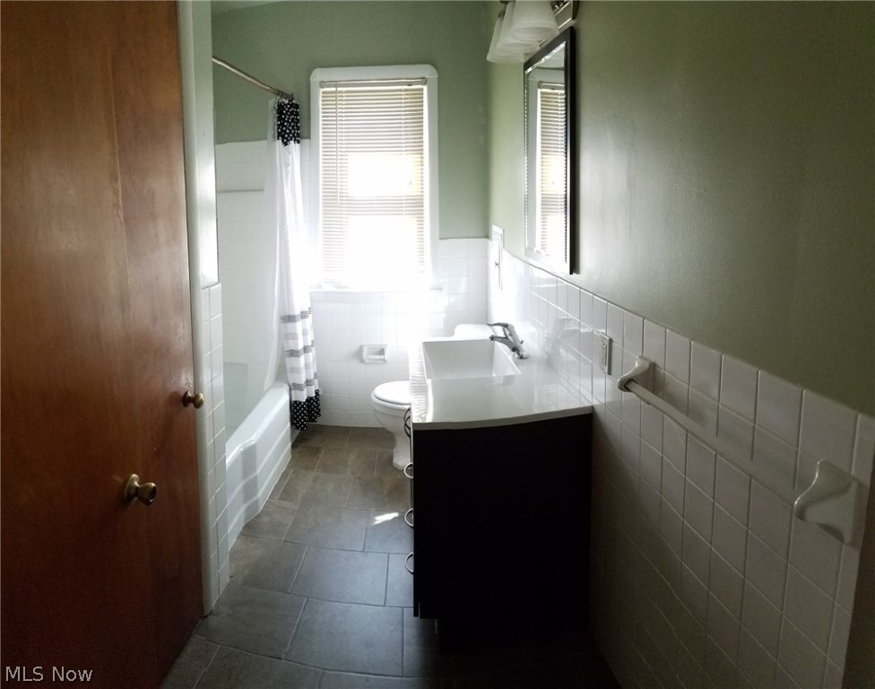 Ridgewood 02 - Residential