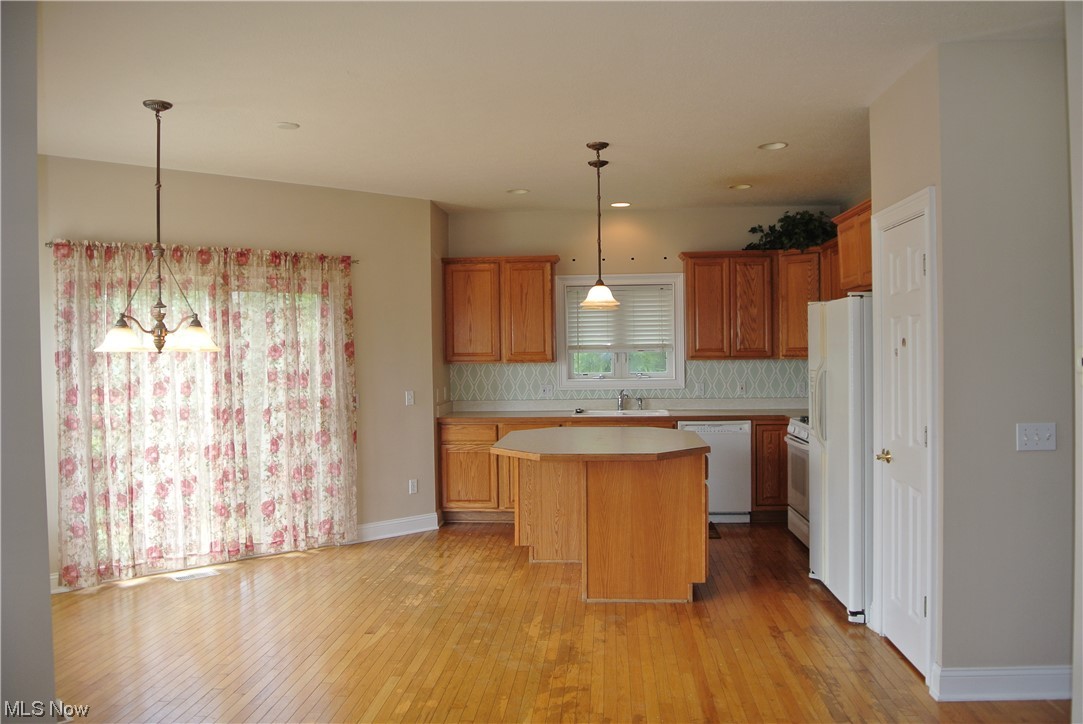 Forest Lakes - Residential Lease