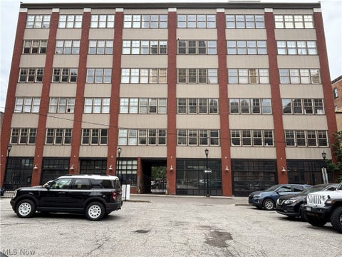 Condo For Sale - 1260 W 4th Street<br/> Cleveland, OH 44113