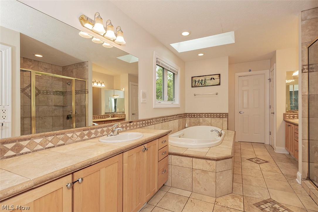 Laurel Springs at Bainbrook - Residential