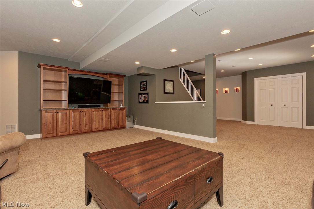 Laurel Springs at Bainbrook - Residential