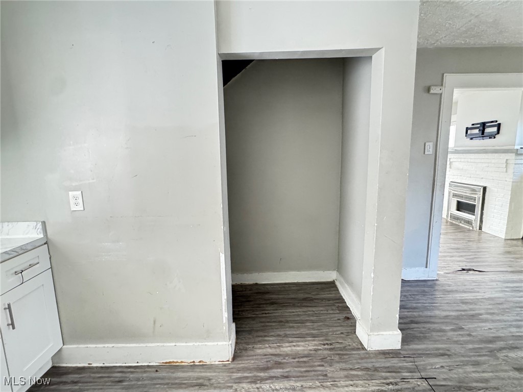 Blue Pond - Residential