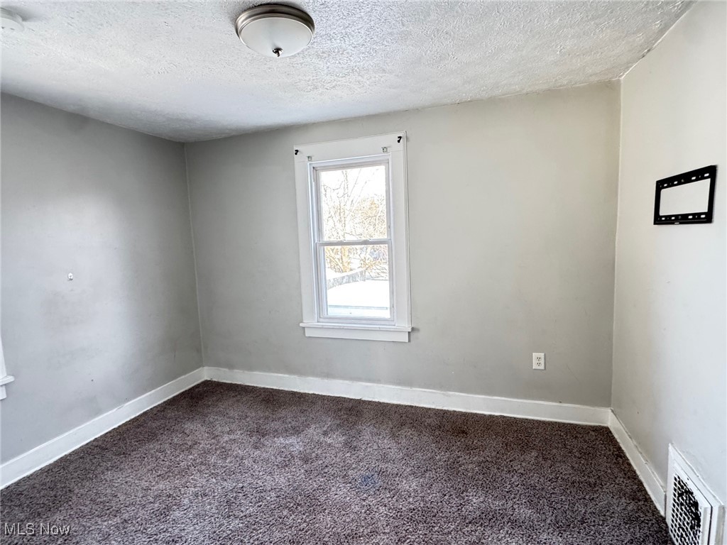 Blue Pond - Residential