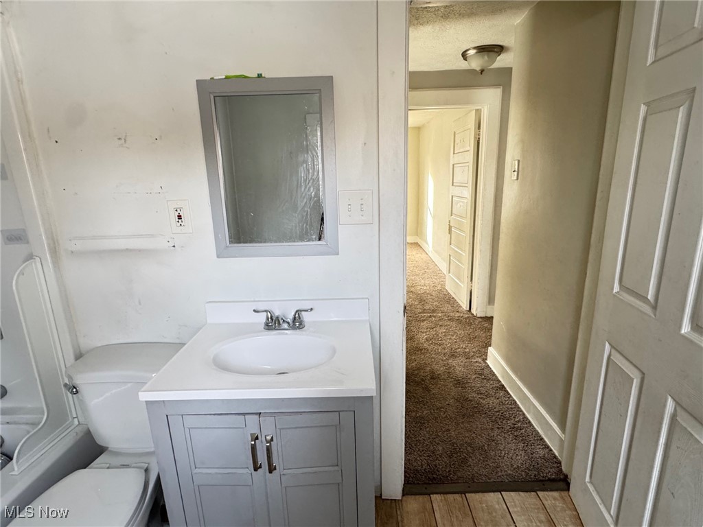 Blue Pond - Residential