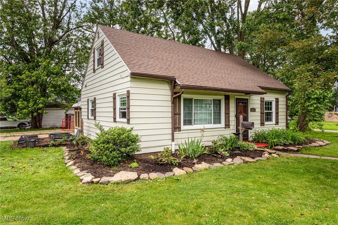 1558 9th Street, Cuyahoga Falls, Ohio image 1