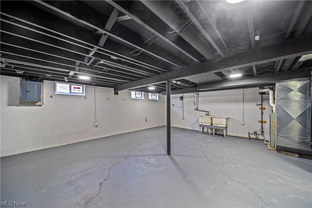 Woodbury Hills Sub - Residential