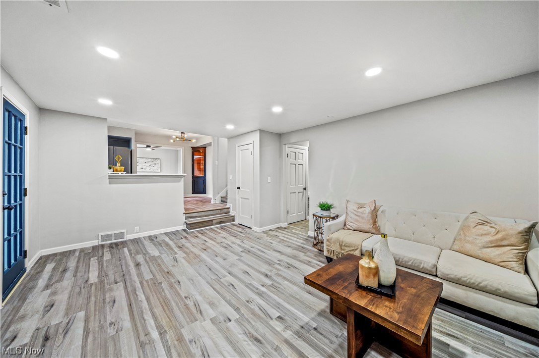 Woodbury Hills Sub - Residential