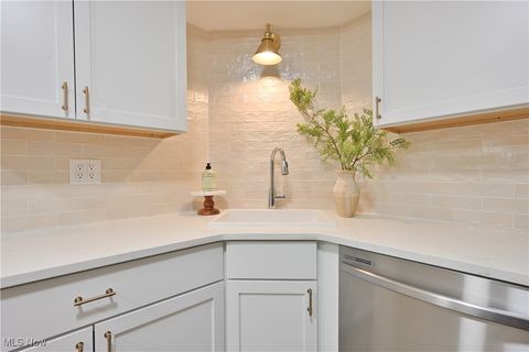 Tiny photo for 700 Brick Mill Run #108, Westlake, OH 44145 (MLS # 5178912)