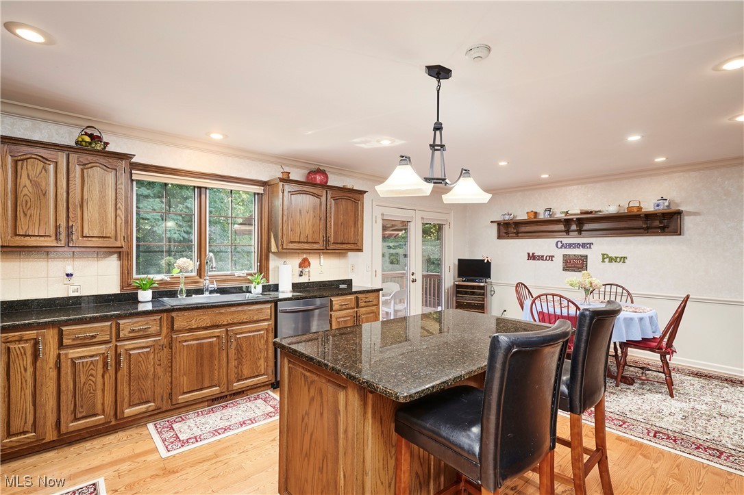 Bath, Ohio 44333, United States, 5 Bedrooms Bedrooms, ,5 BathroomsBathrooms,Residential,Contingent,207875