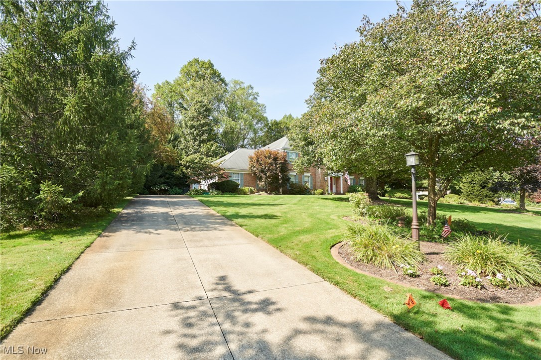 Bath, Ohio 44333, United States, 5 Bedrooms Bedrooms, ,5 BathroomsBathrooms,Residential,Contingent,207875