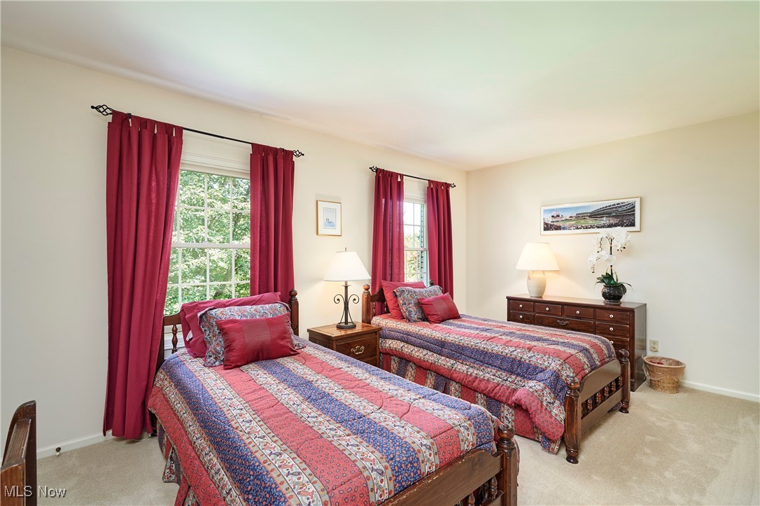 Bath, Ohio 44333, United States, 5 Bedrooms Bedrooms, ,5 BathroomsBathrooms,Residential,Contingent,207875