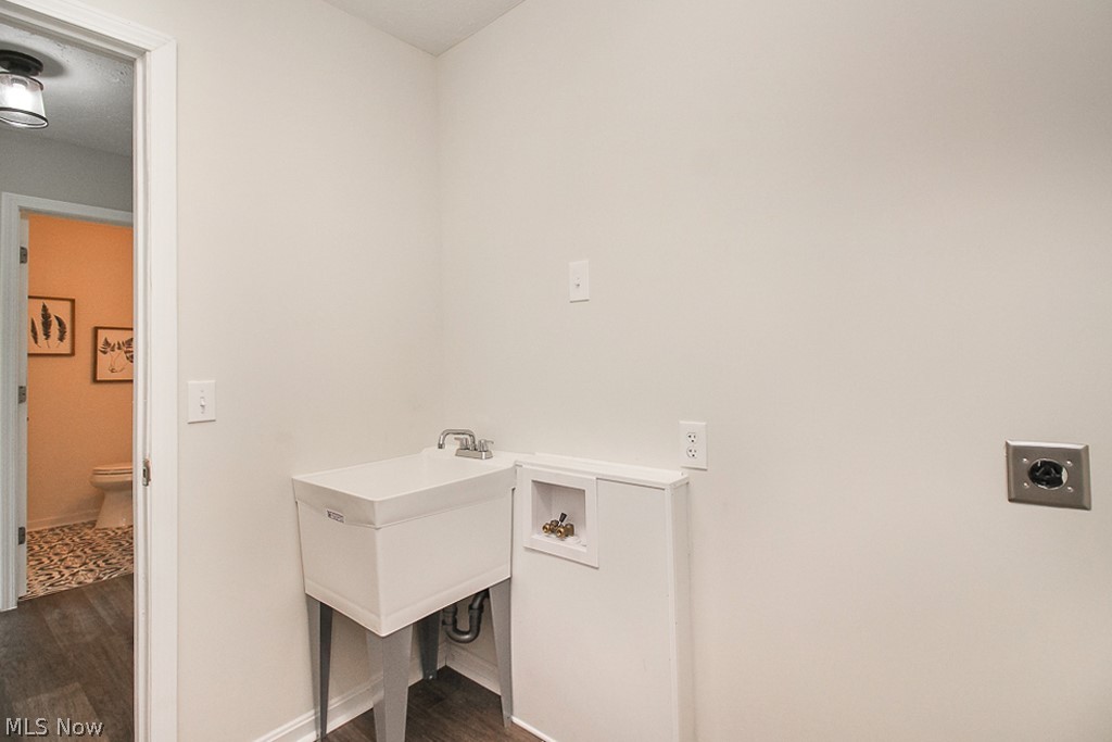 A J Estate - Residential