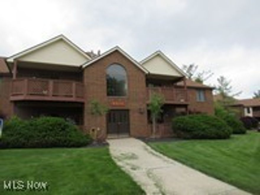 Enjoy the convenience of first floor living in this charming Country Lakes condo! The end unit features two bedrooms and two full baths. A tray ceiling and corner fireplace highlight the living room. Sliders lead to the covered patio. There is a galley kitchen and an en suite laundry. Schedule your showing today!