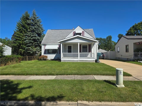 Photo of 2783 9th Street, Cuyahoga Falls, OH 44221 (MLS # 5240859)