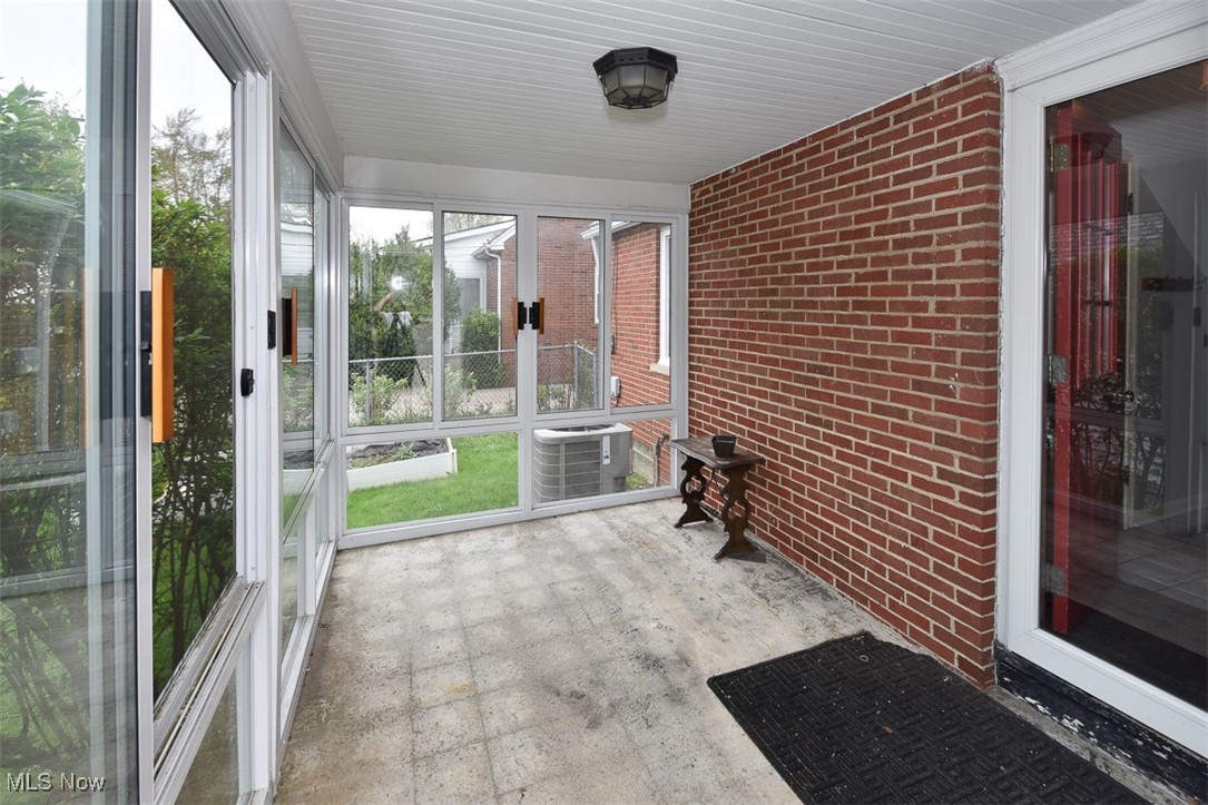 2640 Brentwood Road, Beachwood, Ohio image 25