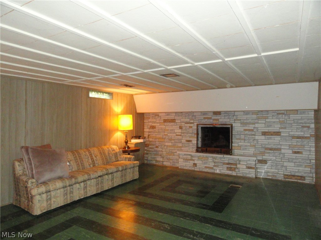 Silver Lake Highlands - Residential