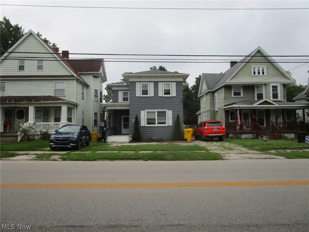 815 Main Street