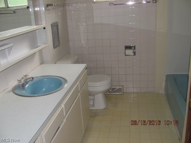 Nesmith Lake - Residential