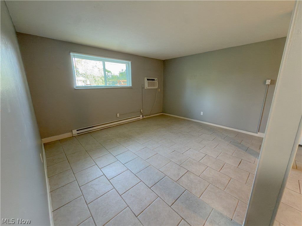640 S Shore Court