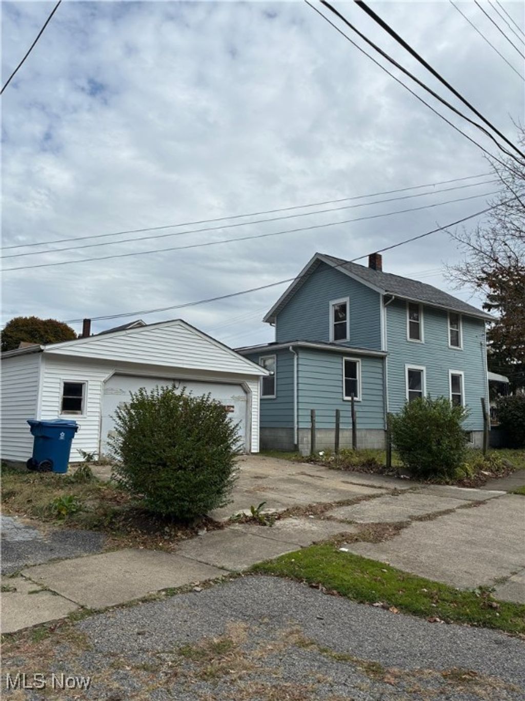 Photo of 189 E Prospect Street, Painesville, OH 44077 (MLS # 5168630)