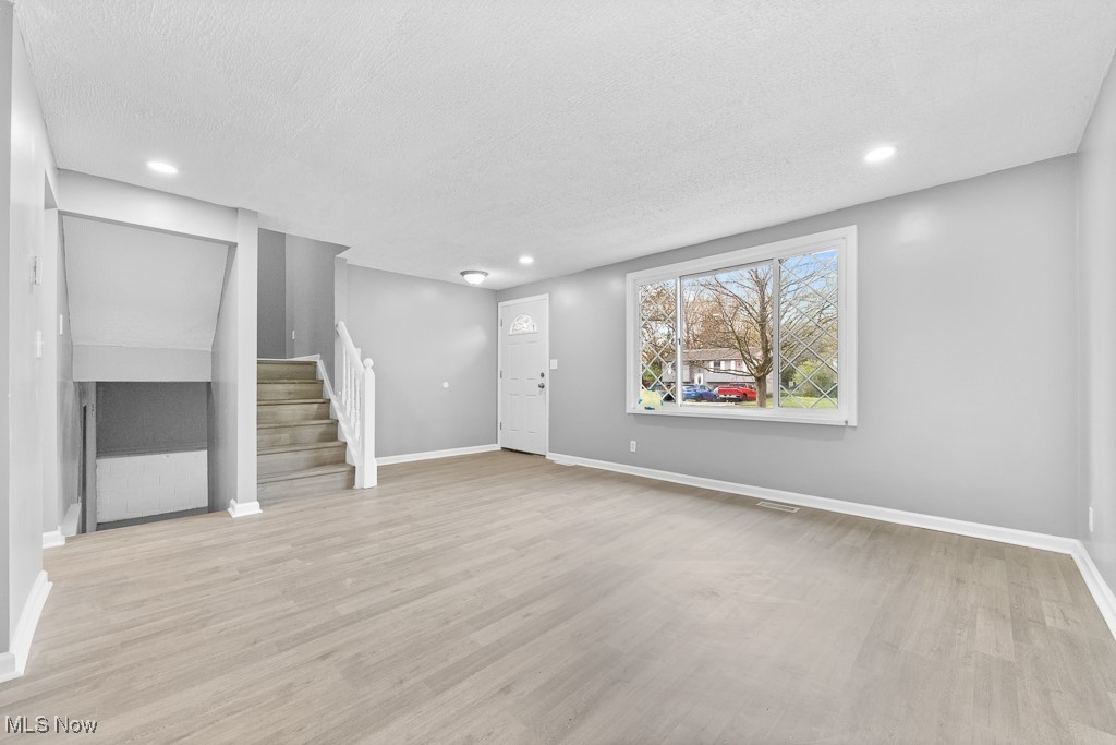 1271 Carol Drive, Kent, Ohio image 16