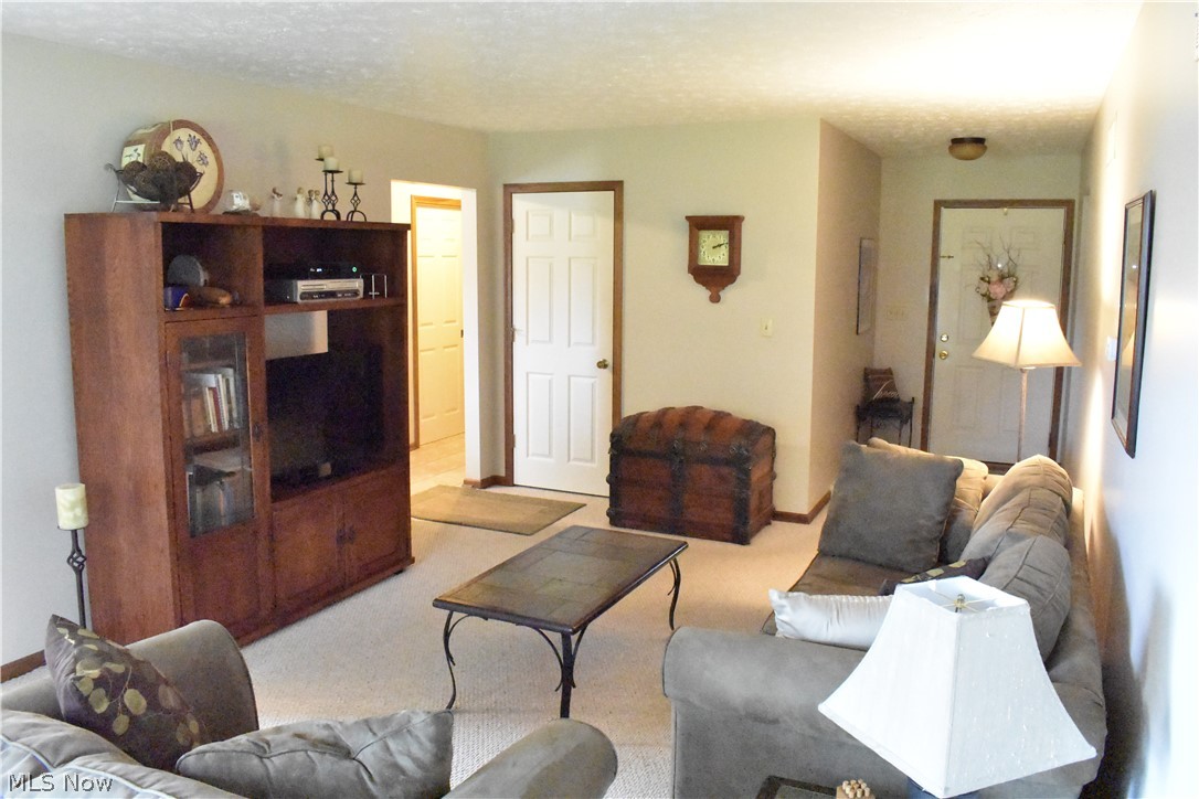 Applewoods Cross Condo - Residential