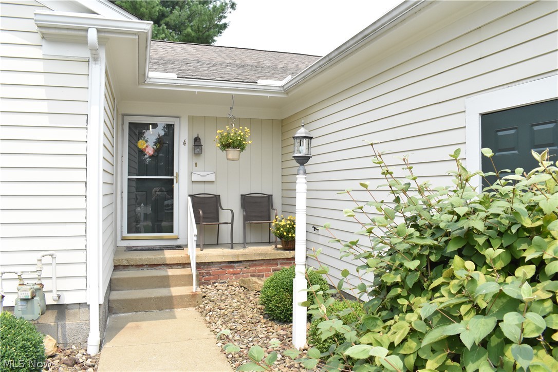 Applewoods Cross Condo - Residential