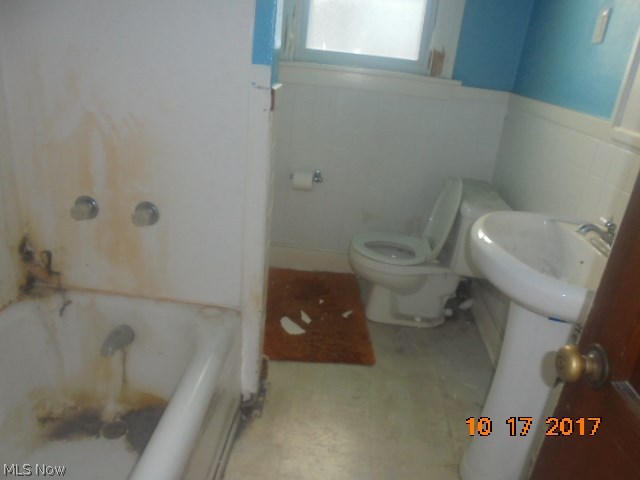 Savings Deposit Bk & Trust Com - Residential