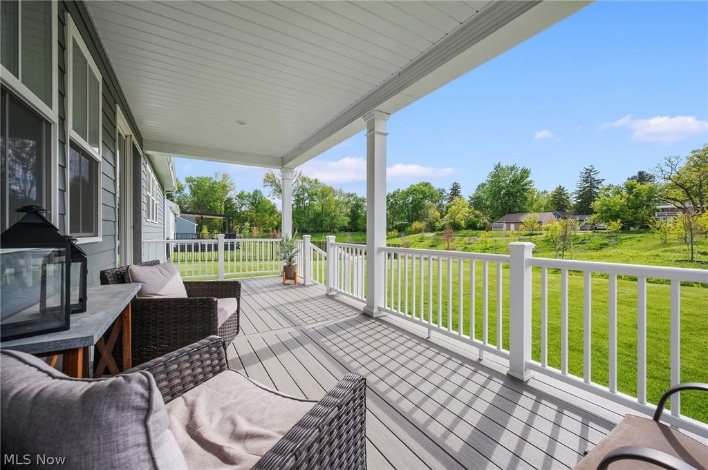 Photo of 7564 Main Street, Olmsted Falls, OH 44138 (MLS # 5210786)