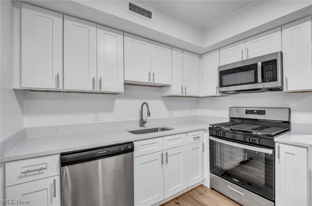 Oak Knolls Condo - Residential