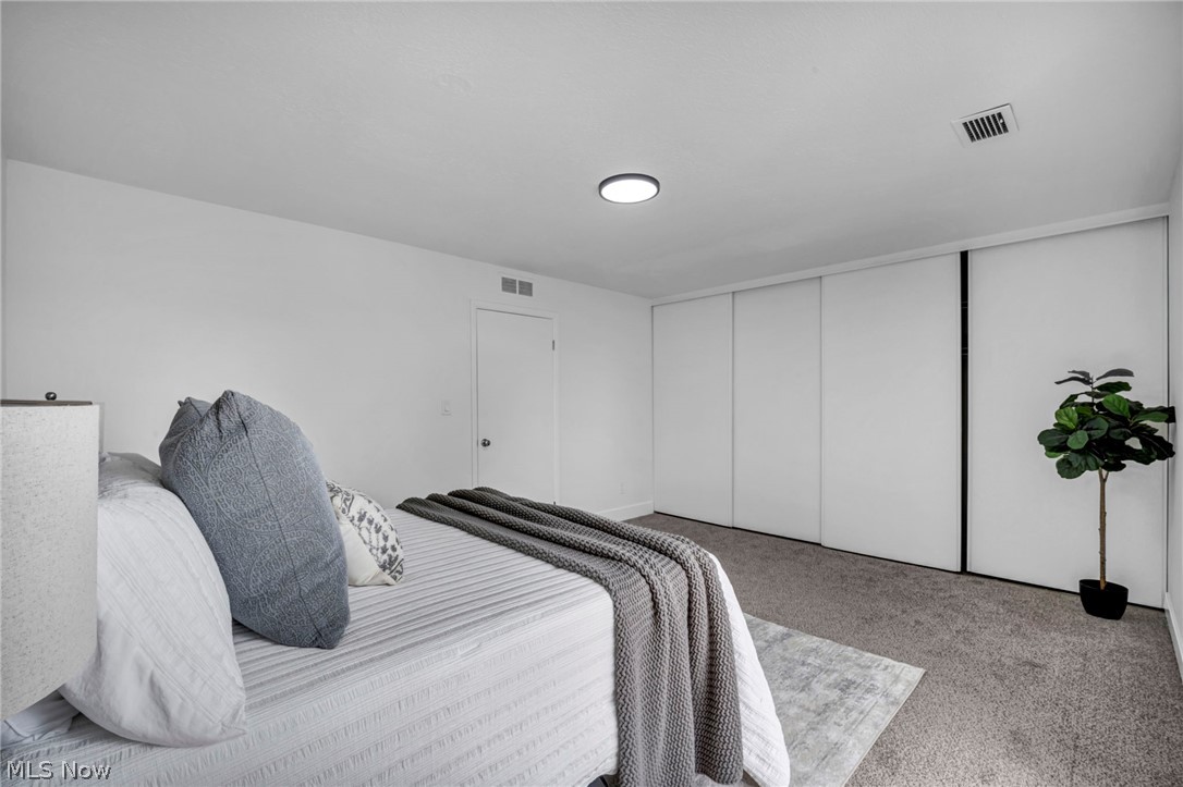 Oak Knolls Condo - Residential
