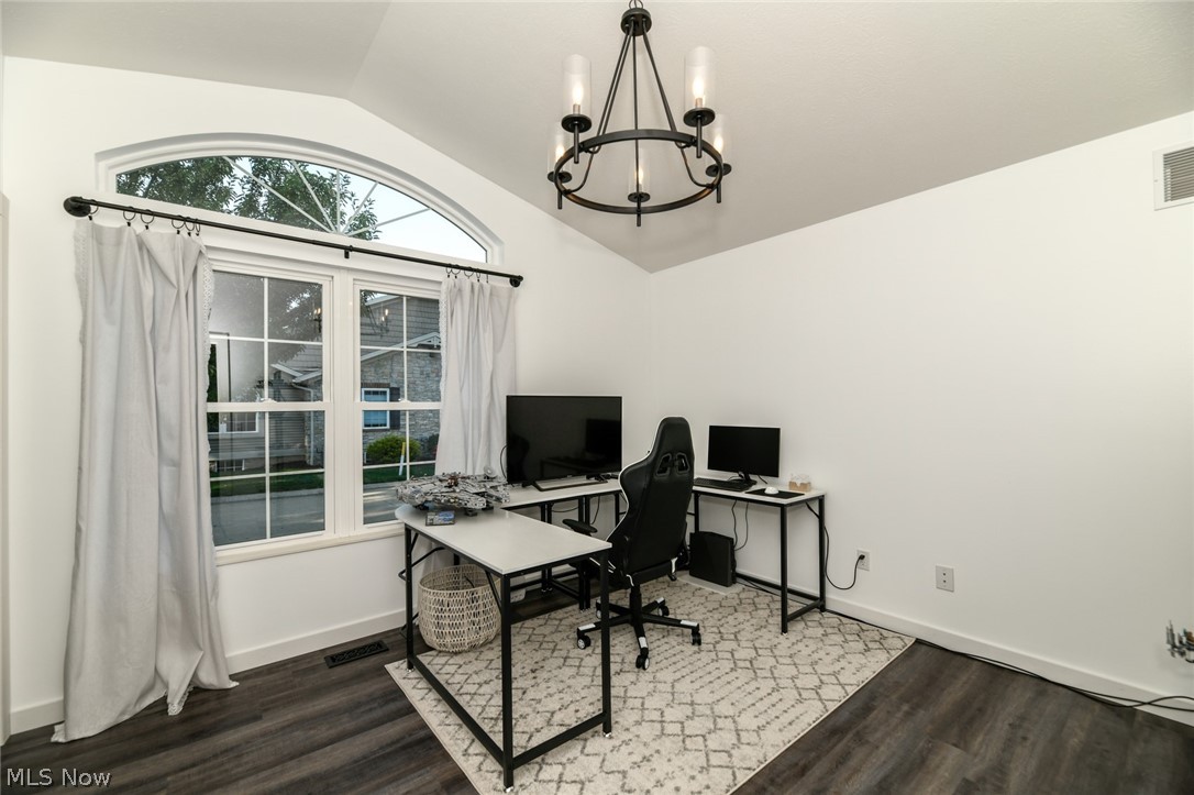 Heritage Pointe Dalton Condo - Residential