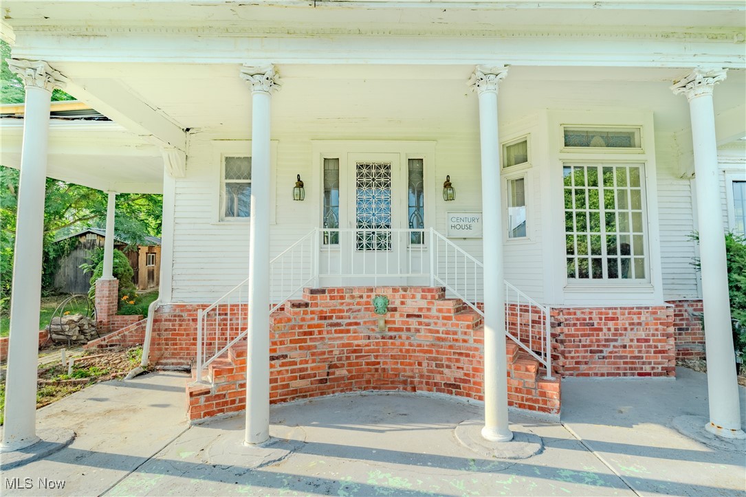 45 W Main Street