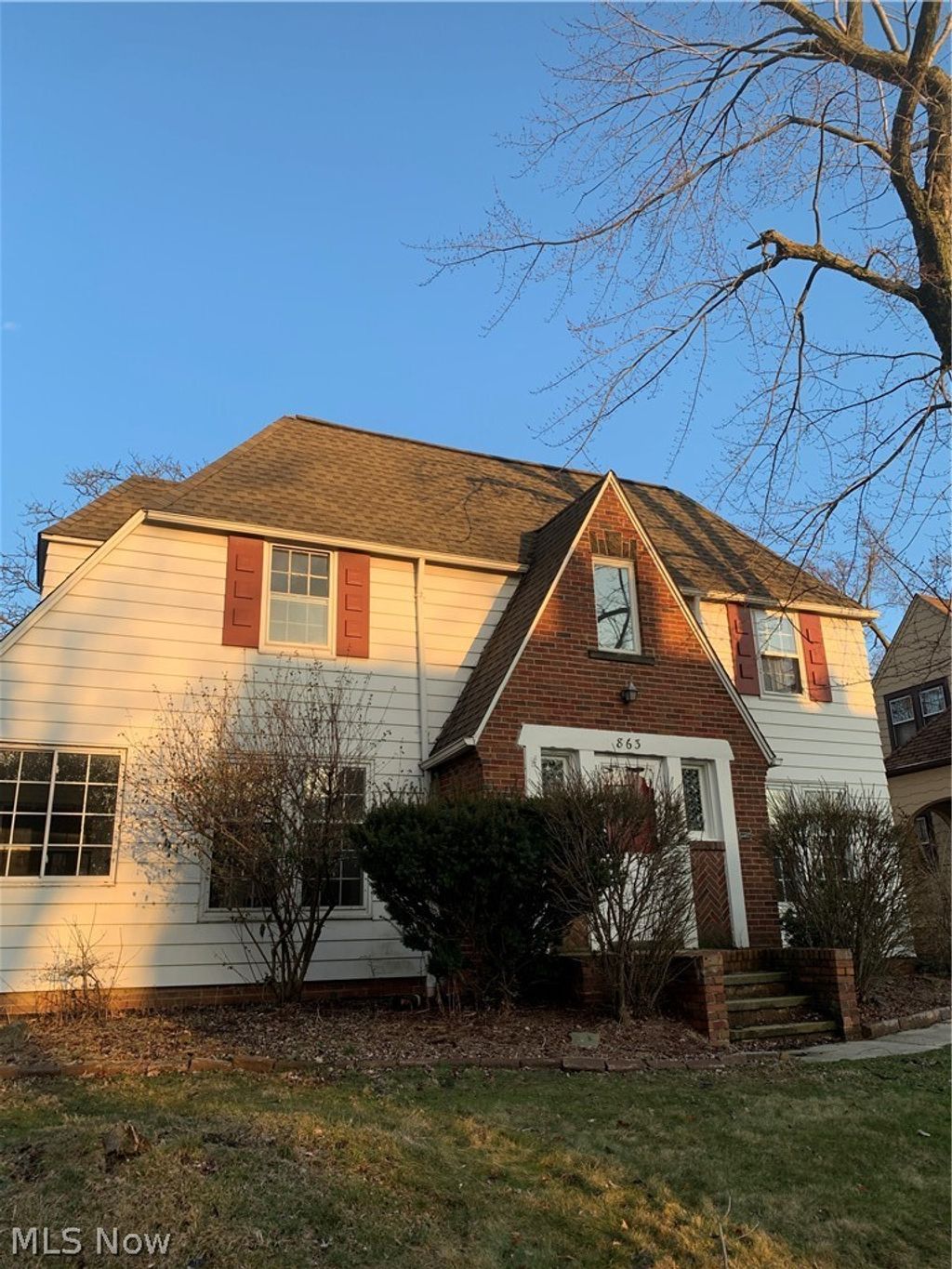 Photo of 863 Medford Road, Cleveland Heights, OH 44121 (MLS # 5201807)